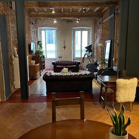 Velvet Loft - Santo Spirito Apartment ฟลอเรนซ์ ภายนอก รูปภาพ