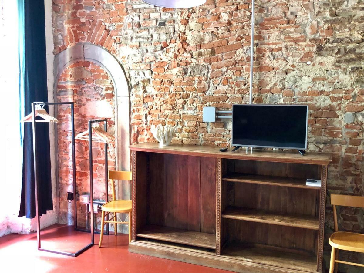 Velvet Loft - Santo Spirito Apartment ฟลอเรนซ์ ภายนอก รูปภาพ