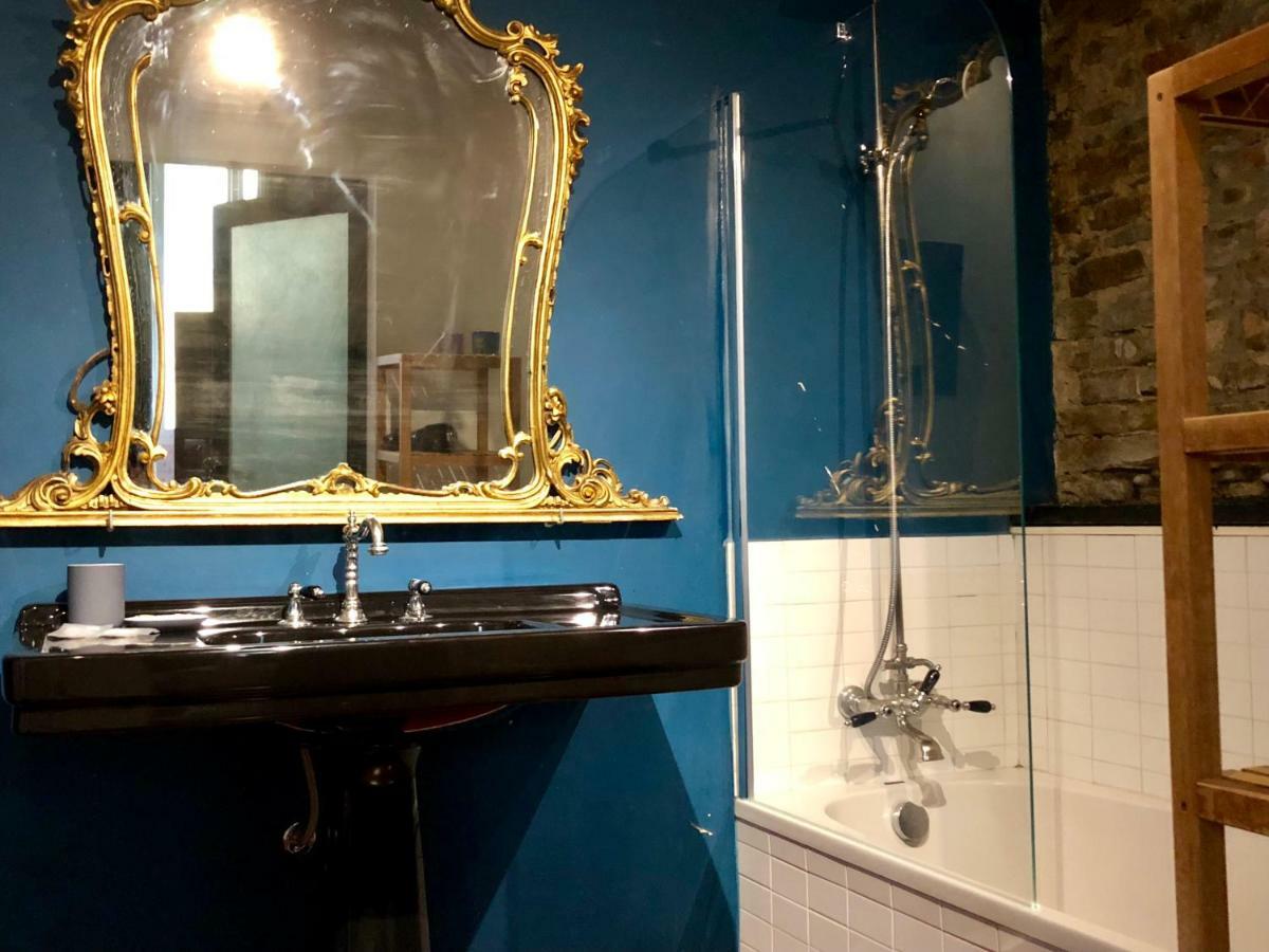 Velvet Loft - Santo Spirito Apartment ฟลอเรนซ์ ภายนอก รูปภาพ